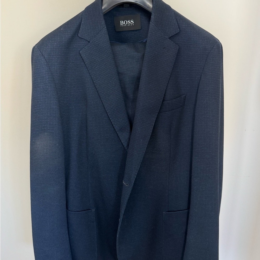 Boss Men's Dark Blue Textured Suit